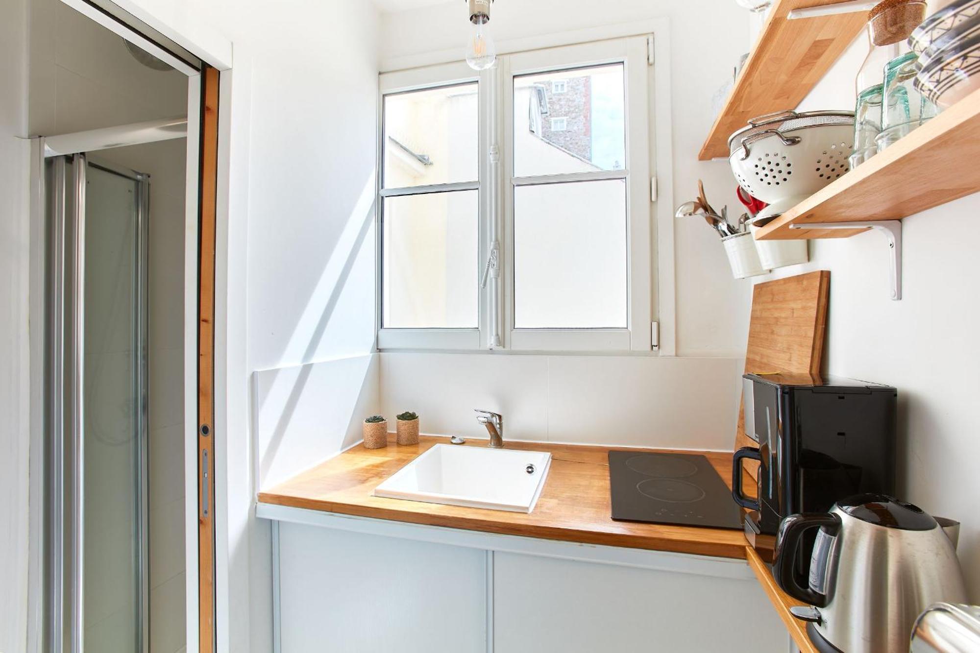 Montmartre & Rue Durantin - 1Br - Cityapartmentstay Parigi Esterno foto