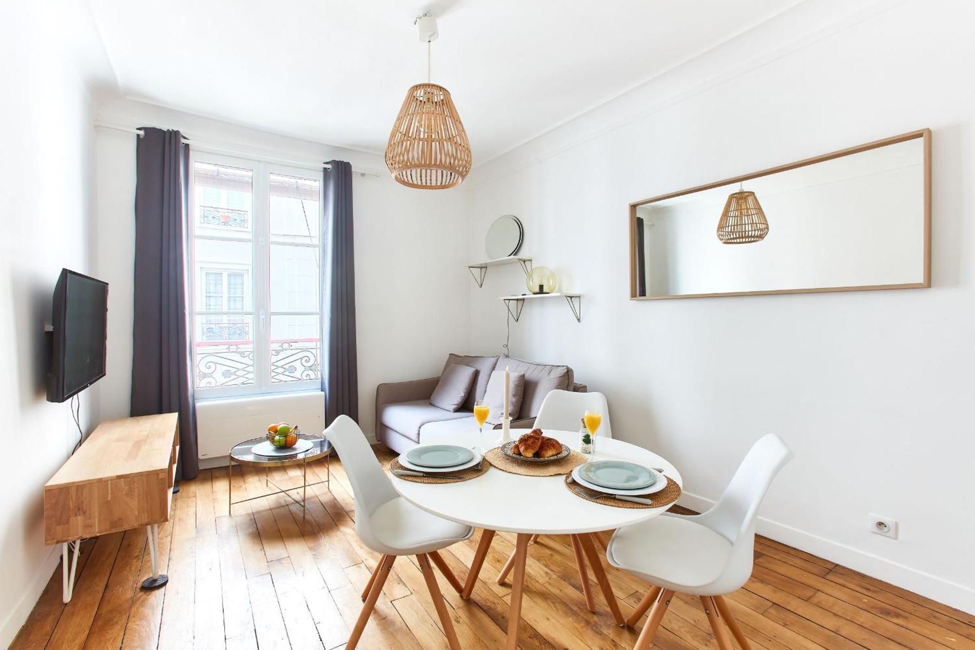 Montmartre & Rue Durantin - 1Br - Cityapartmentstay Parigi Esterno foto